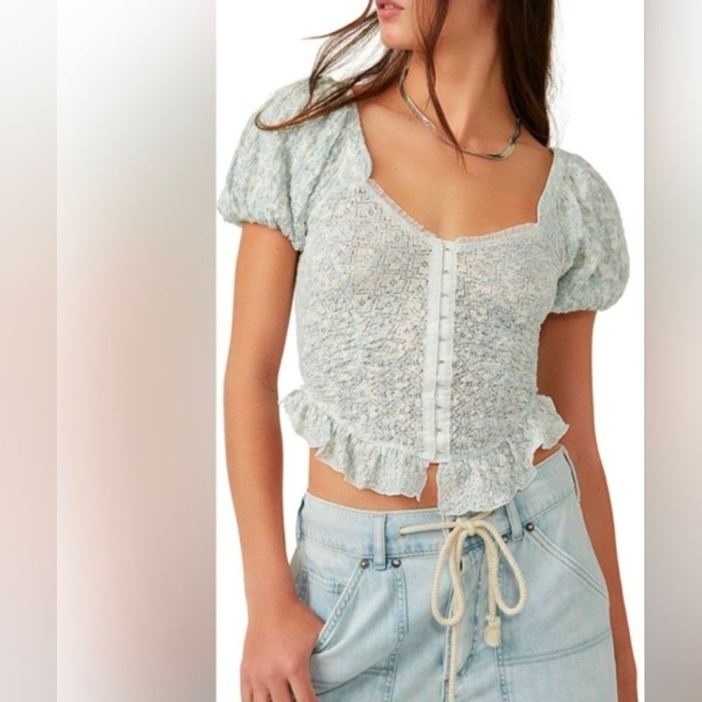 💙 Free People Light Blue Textured Puff Sleeve Blouse | Large | NWOT